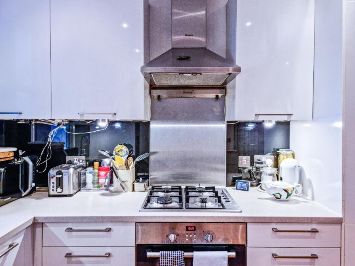 Pass The Keys Family Friendly 2 Bedroom Gem In Shepherd'S Bush London Eksteriør bilde